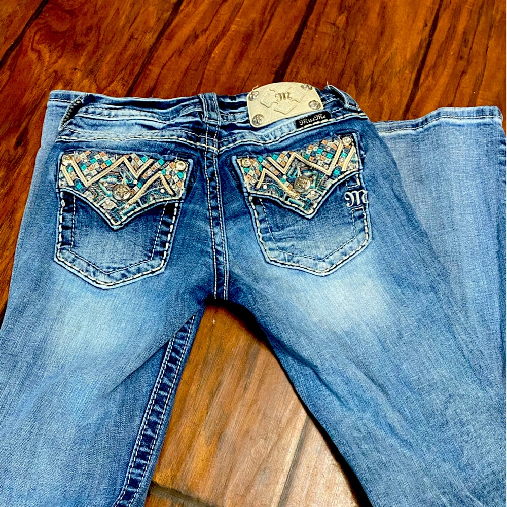 Miss Me boot cut Jeans size 25